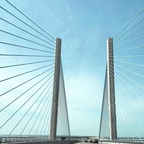 the sunshine skyway bridge